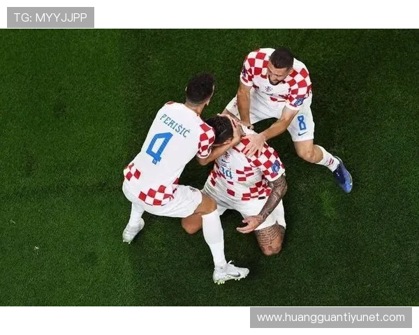 欧洲劲旅逆转夺冠，年轻球员表现惊艳引发球迷热议