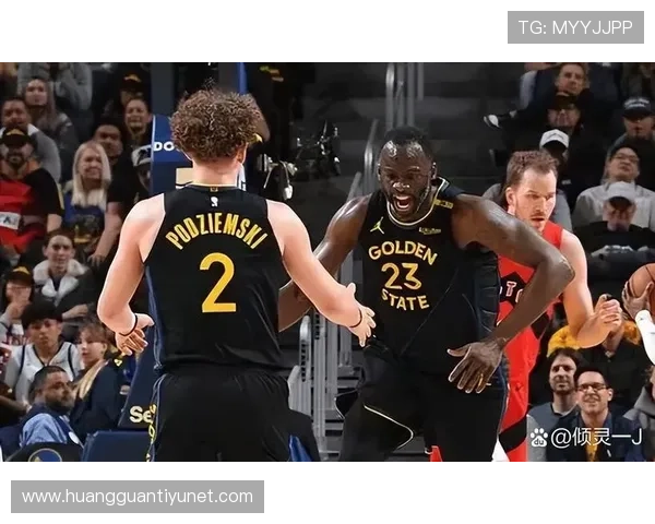 湖人队核心球员伤愈复出迎战勇士掀起季后赛新高潮